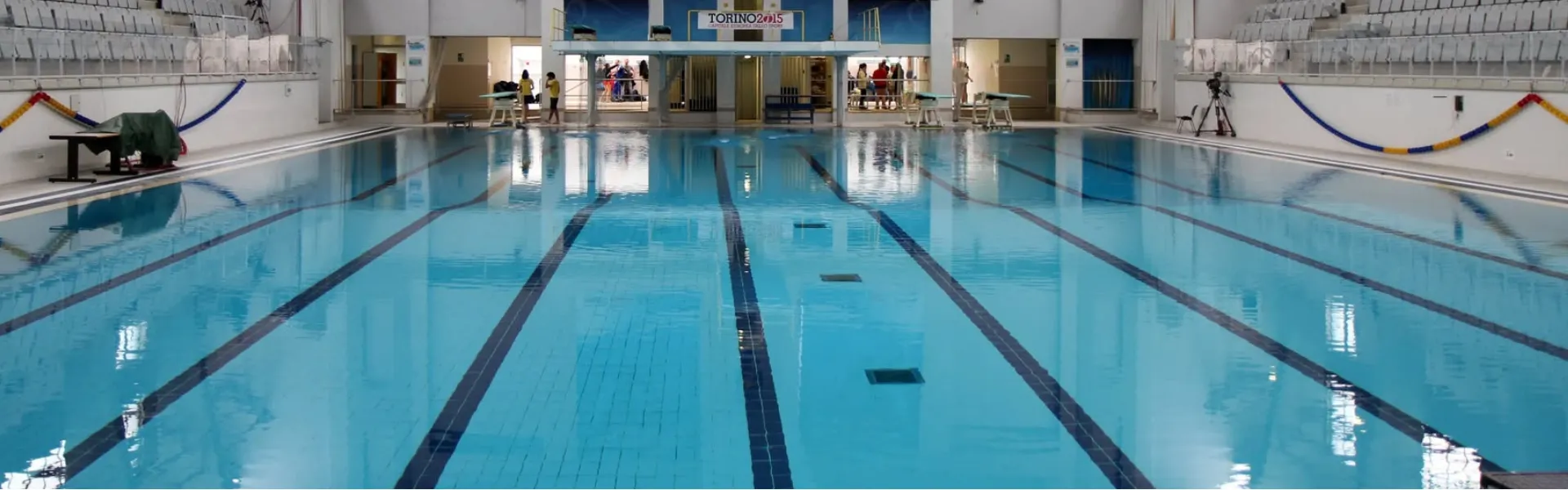 scatto che rappresenta la piscina monumentale 