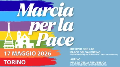 Bandiera arcobaleno della pace con scritta: "marcia per la pace"