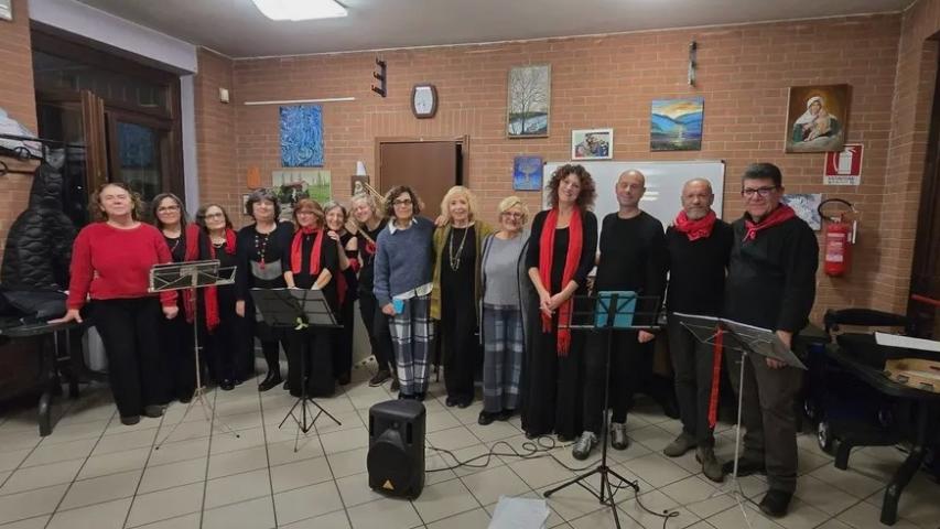 10 dicembre 2025 - Centro d’Incontro corso Belgio, 91 “Le Impiraresse” gruppo di canto popolare-foto3