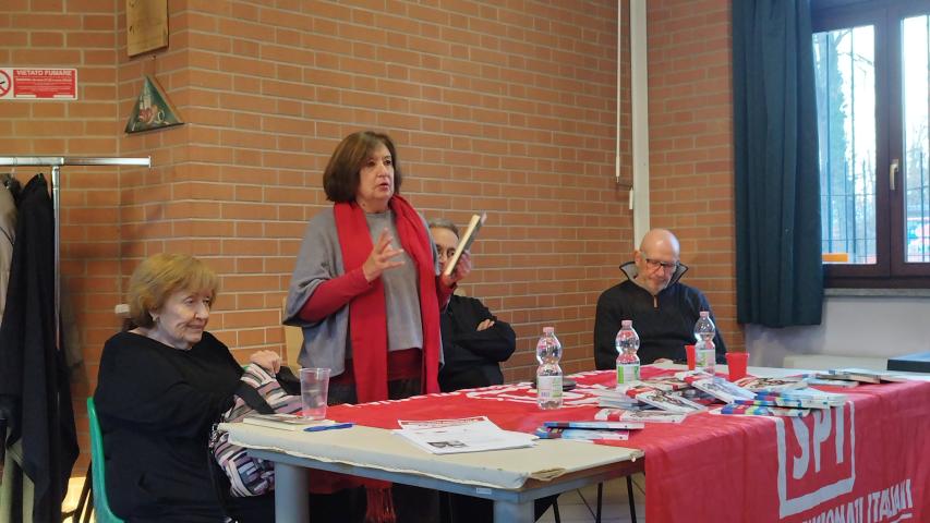 10 dicembre 2025- Centro d’Incontro corso Belgio, 91 Presentazione libro: “Natale a Torino: la città del fantastico”_foto2